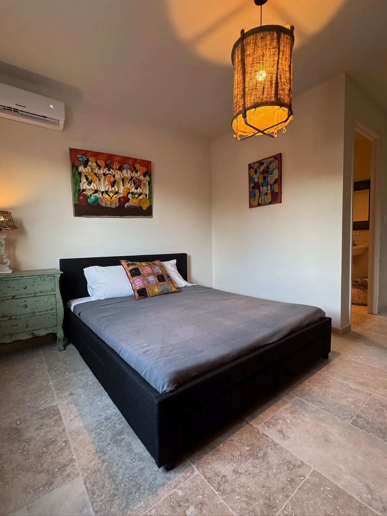 Slaapkamer met tweepersoonsbed